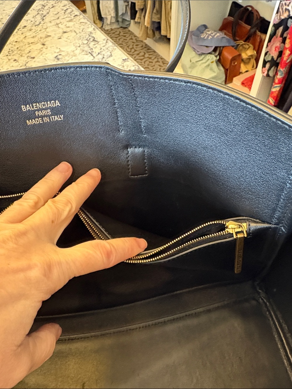 Balenciaga Bel Air Medium Black Leather Tote with Gold Hardware - Picture 11 of 12